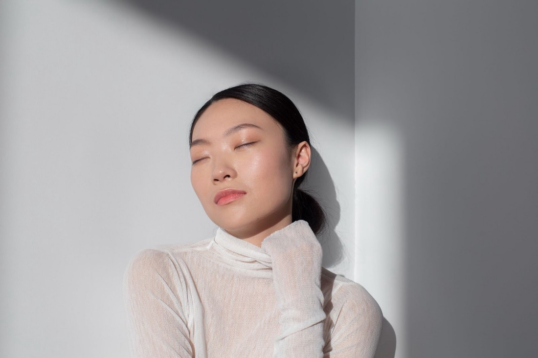 5 Effective Ways to Keep Your Skin Moisturized.
